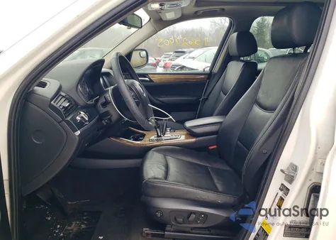 2013 BMW X3 xDrive28I z USA, uszkodzony, nr VIN 5UXWX9C51D0D04625